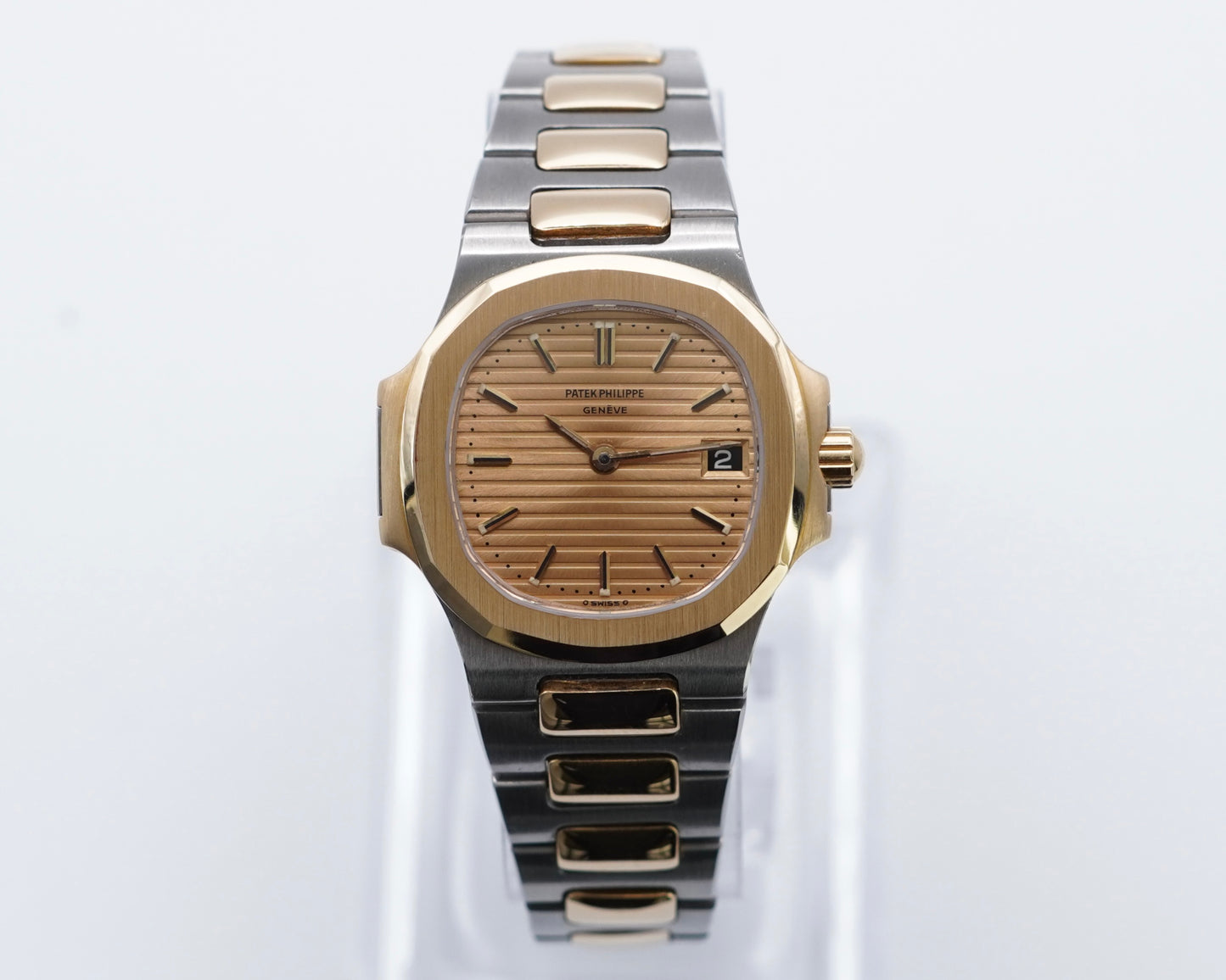 Patek Philippe - Lady Nautilus (Ref.: 4700/1)